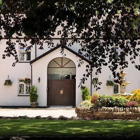 Llechwen Hall Guest House Pontypridd Exterior photo