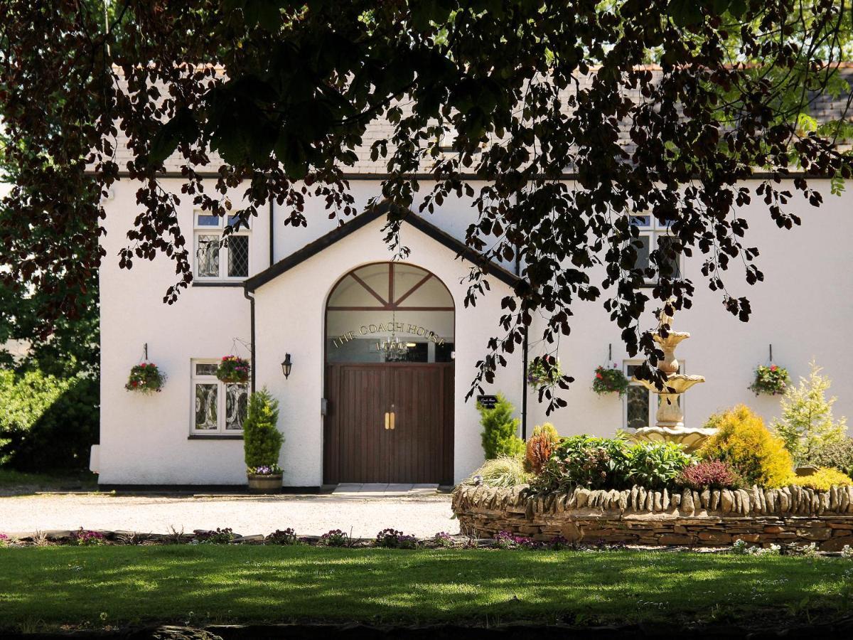 Llechwen Hall Guest House Pontypridd Exterior photo